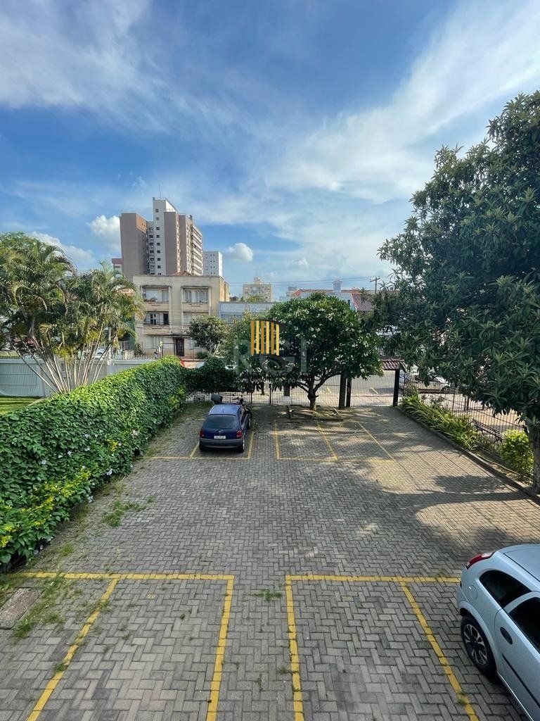 1 Dormitório,Bairro Menino Deus,na Barbedo,Reformado