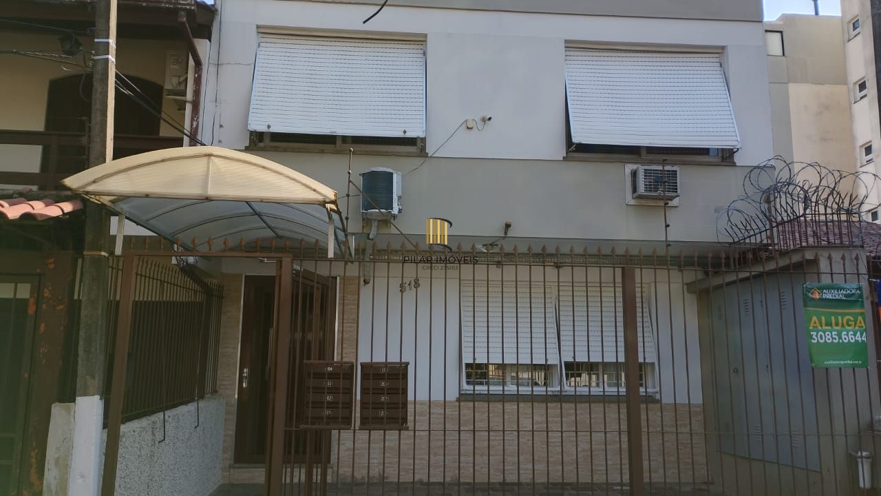 Apartamento térreo, com pátio na Rua Chile Bairro Jardim Botânico,ótimo local - Pilar Imóveis