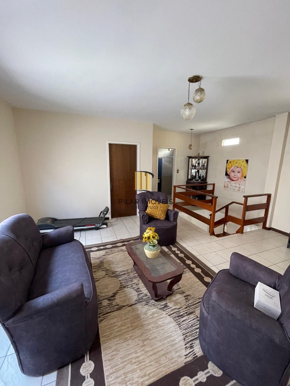 Casa 5 dormitórios no bairro Partenon