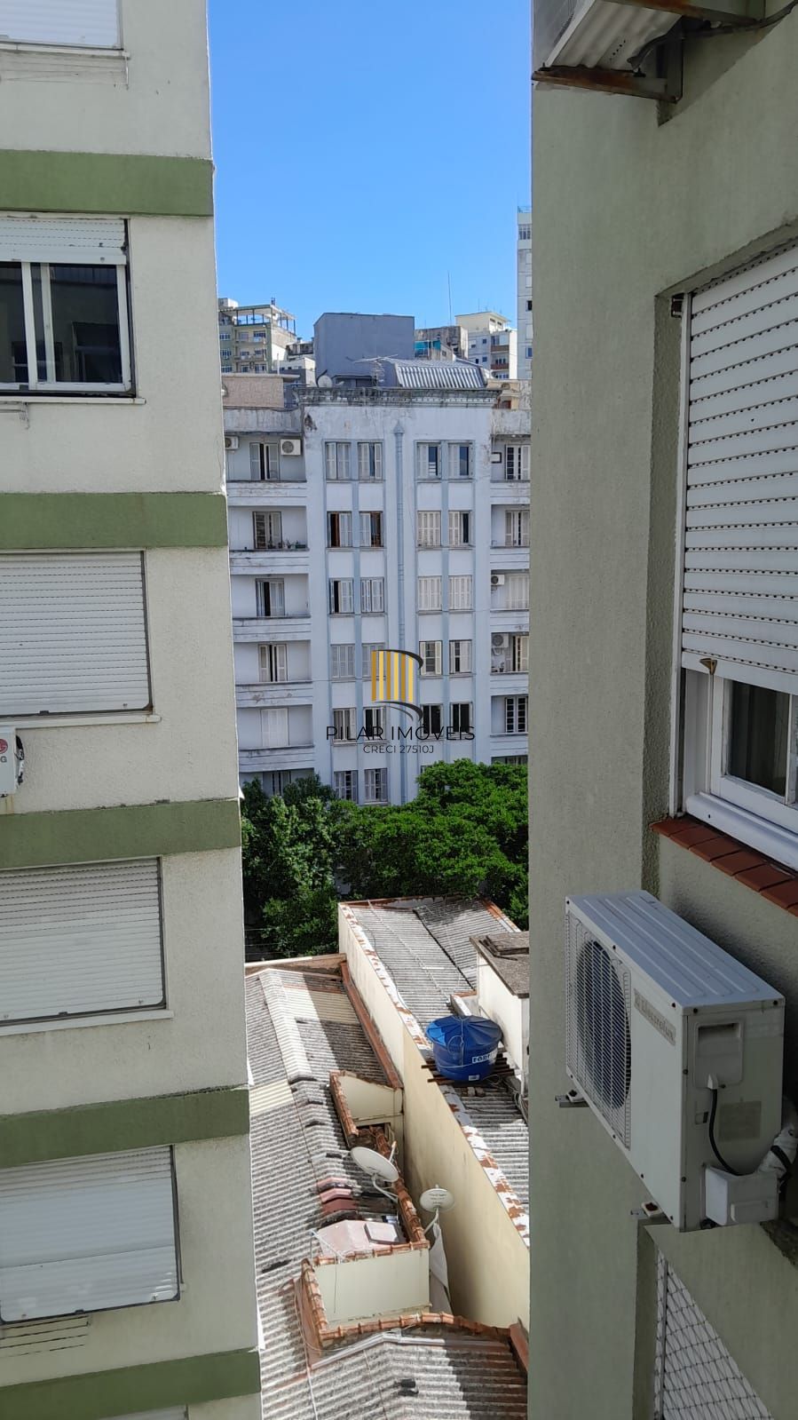 Apartamento 2 dormitórios,andar alto,Cidade Baixa,próximo a Redenção e  Centro