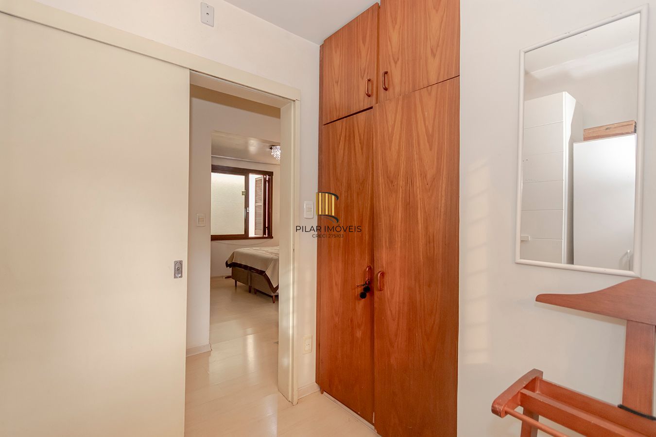 Bela residência,mobiliada e ampla com 222 M2 à venda com EXCLUSIVIDADE !