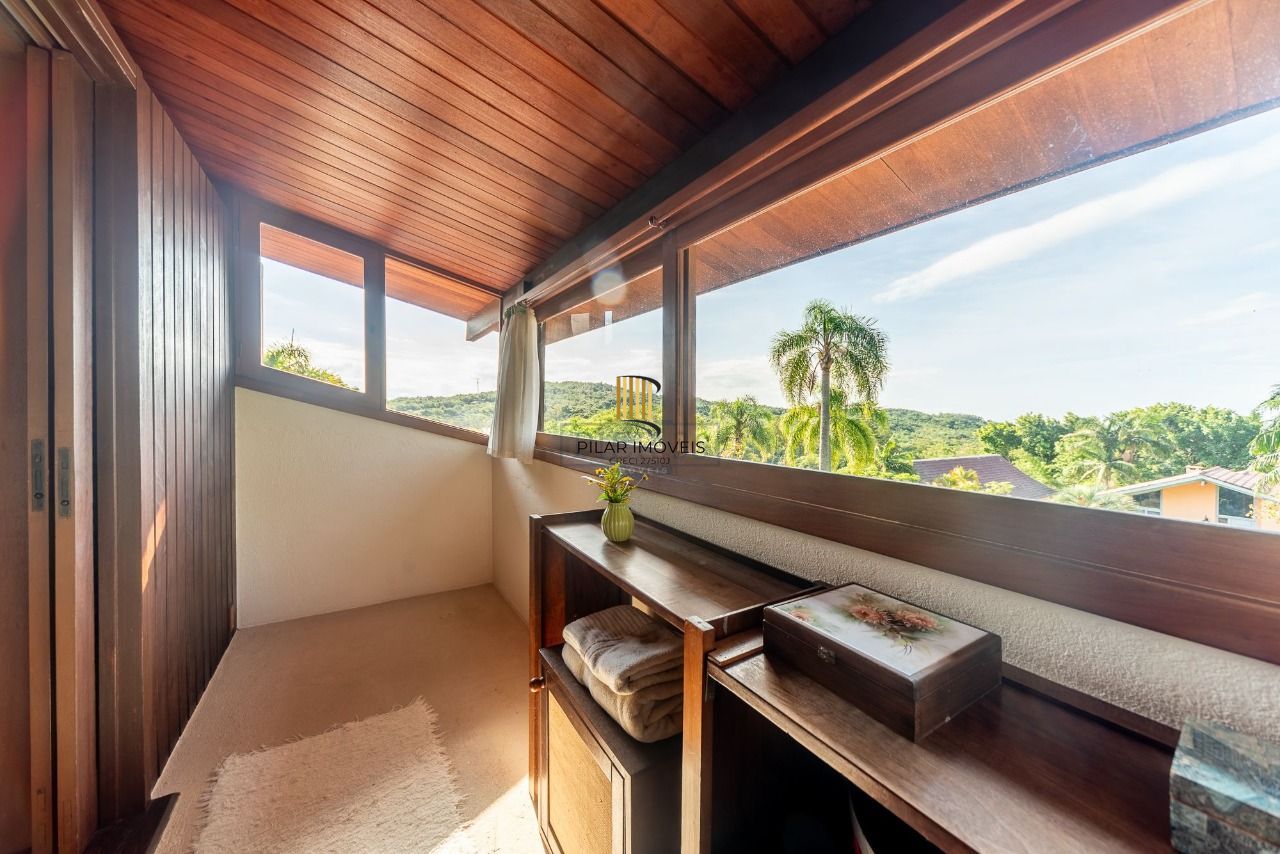 Casa 3 dormitórios no bairro Cavalhada