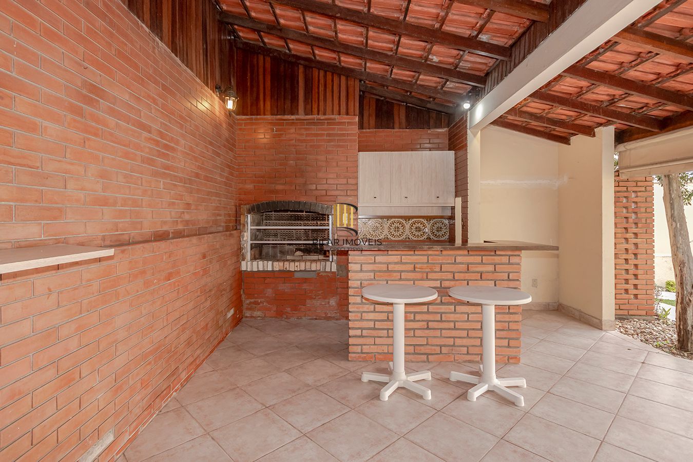 Bela residência,mobiliada e ampla com 222 M2 à venda com EXCLUSIVIDADE !