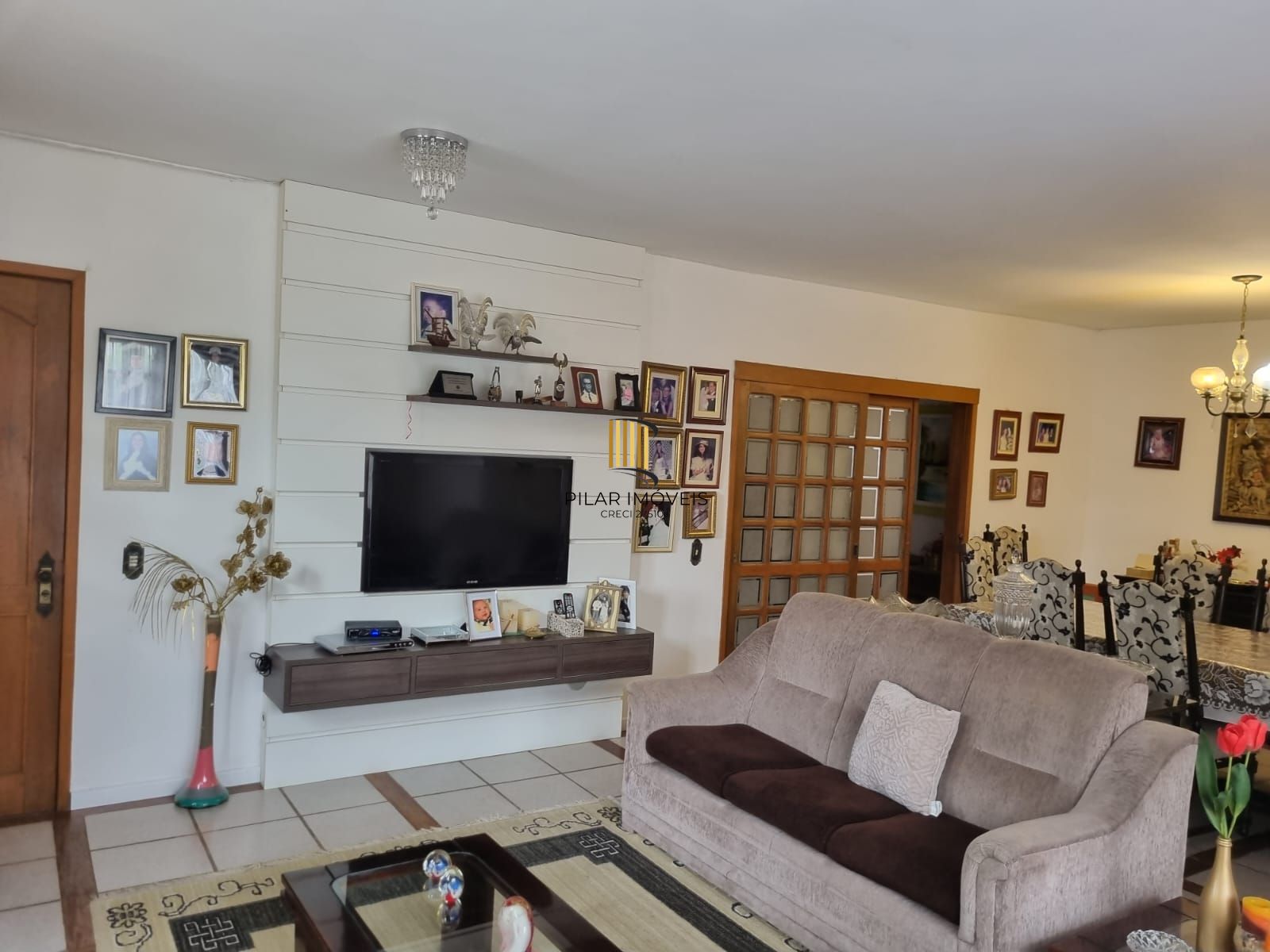 Casa / Sobrado bem grande 266 m² - Vila João Pessoa - Porto Alegre - Preço bem atrativo