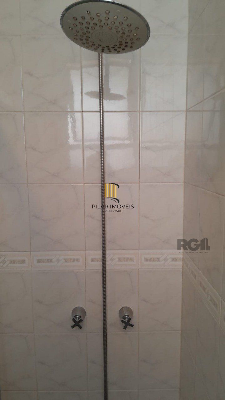 Apartamento 1 dormitório,andar alto,na Coronel Genuíno,com box