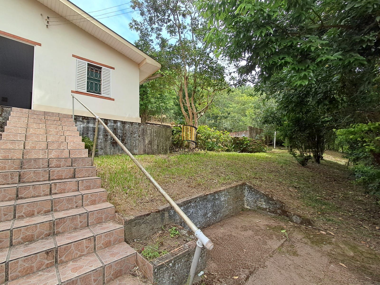 Sítio à Venda com 1390m² e 3 dormitórios,sendo 1 suíte, por R$ 198.000