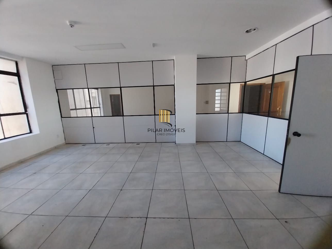Excelente 3 salas conjugadas 169,9 m² Centro Porto Alegre