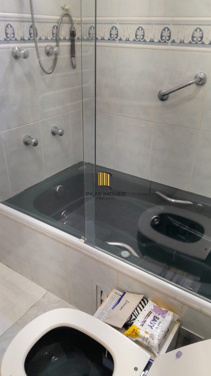 Apartamento 3 quartos, suite, dep de empregada,andar alto,Bairro Centro