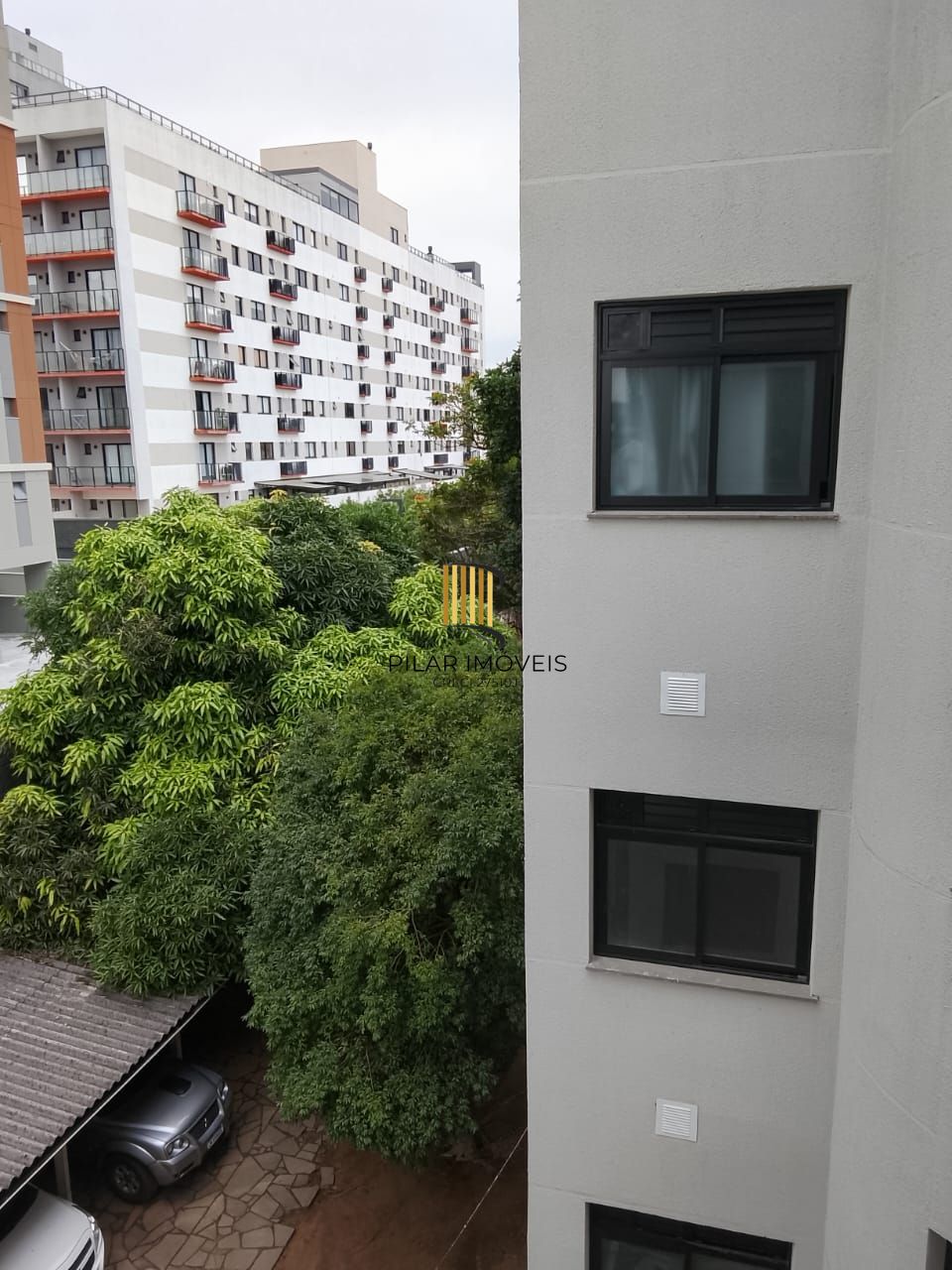 DUPLEX 1D NA CIDADE BAIXA MEZANINO COM CLOSET
