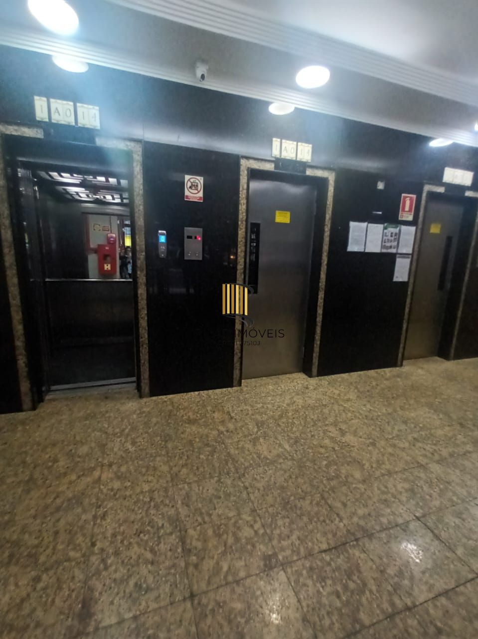OPORTUNIDADE, KITINET NO CENTRO ÓTIMA LOCALIZAÇÃO