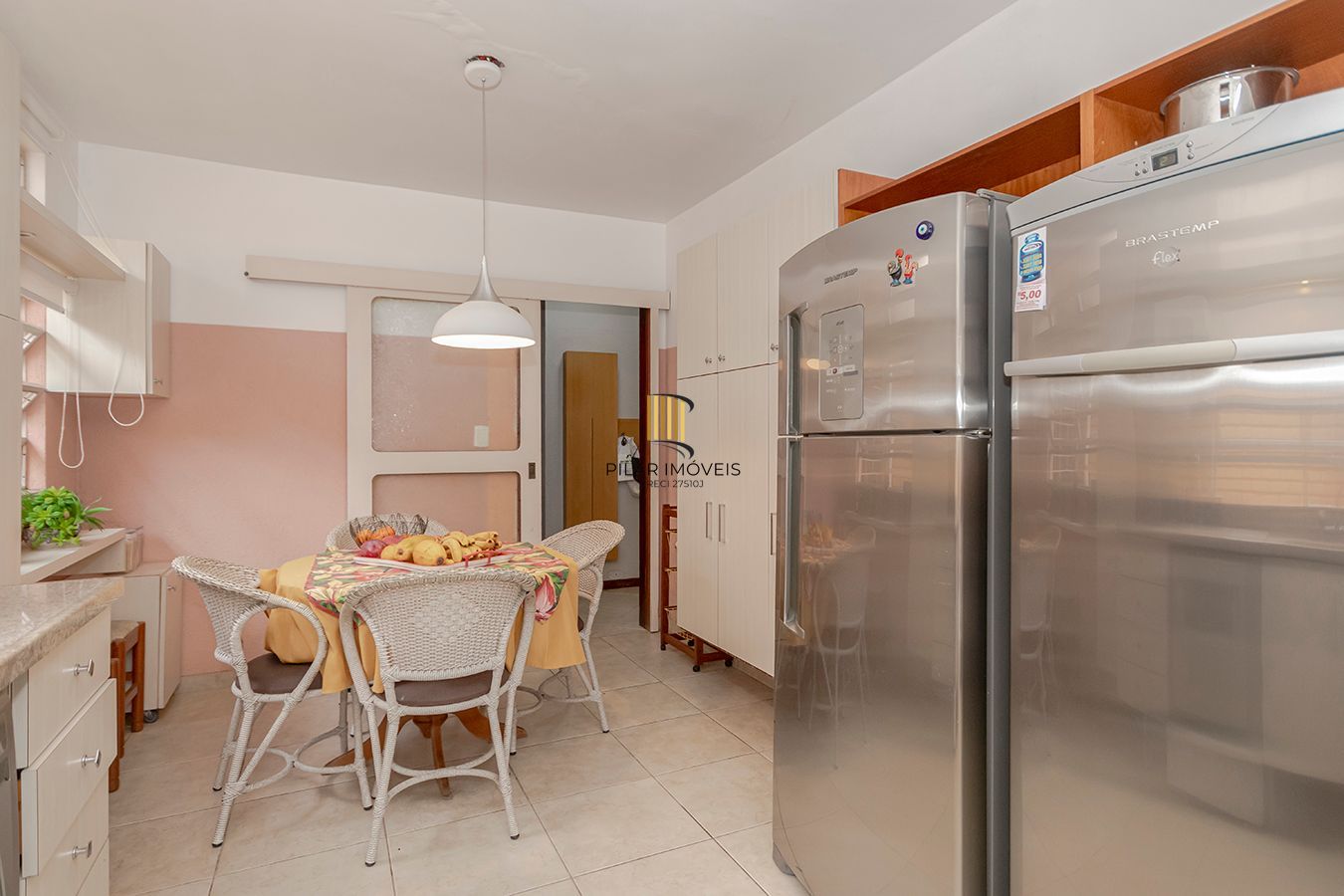 Bela residência,mobiliada e ampla com 222 M2 à venda com EXCLUSIVIDADE !