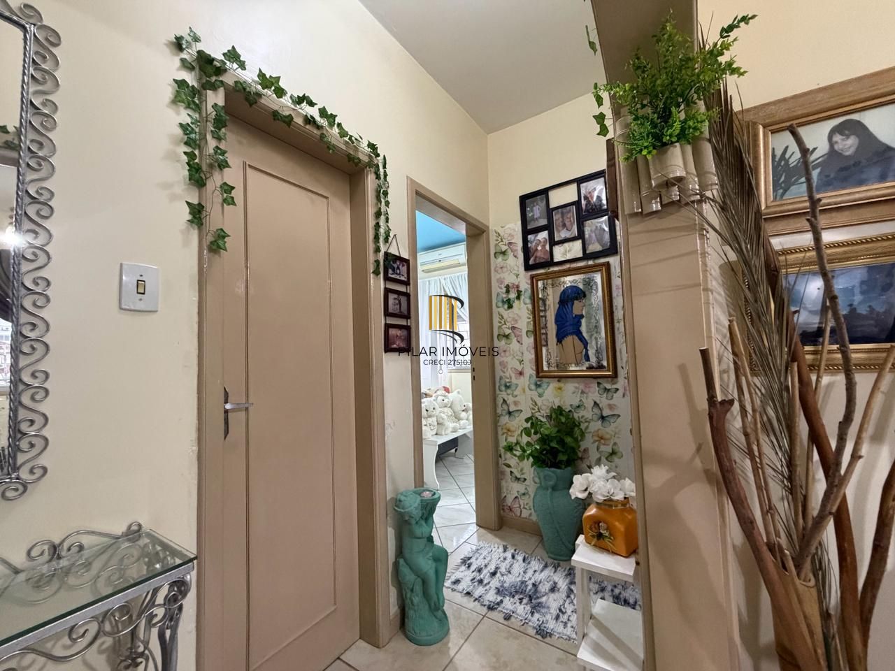 Apartamento 2 dormitórios no bairro São Sebastião