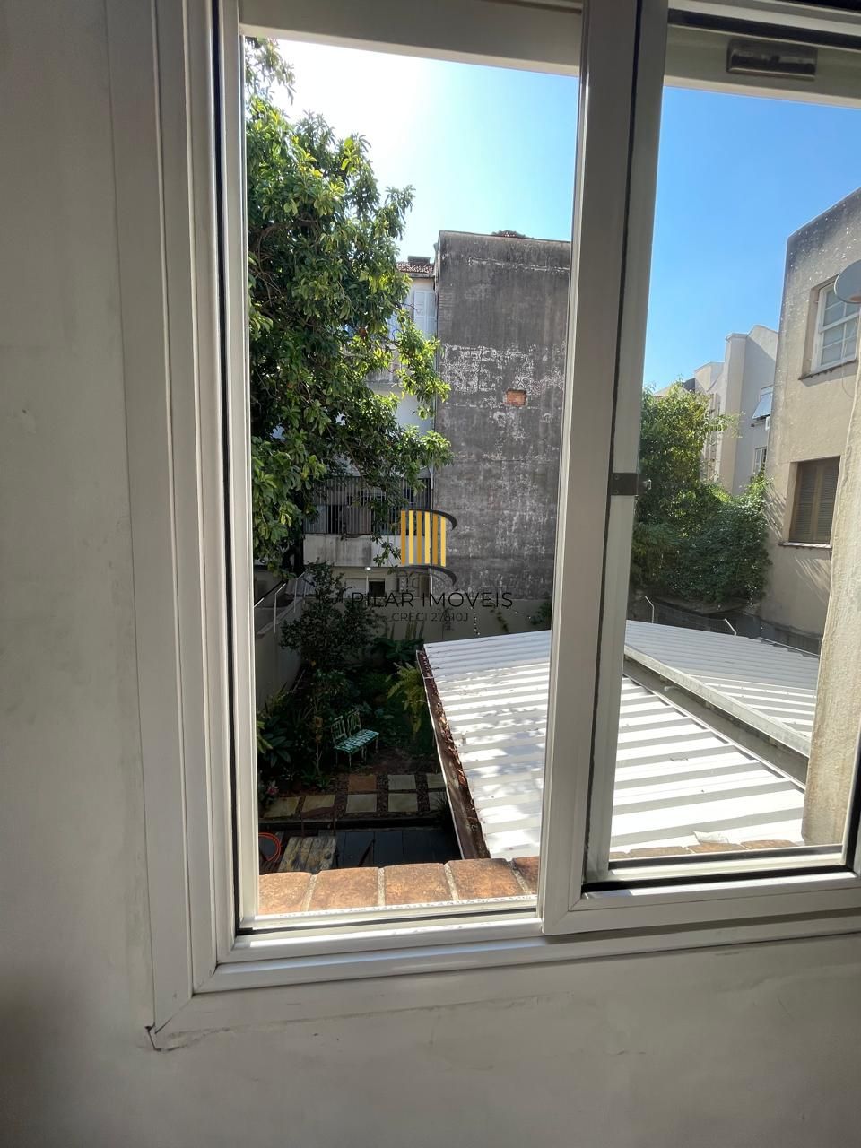 Apartamento 3 dormitórios no bairro Azenha