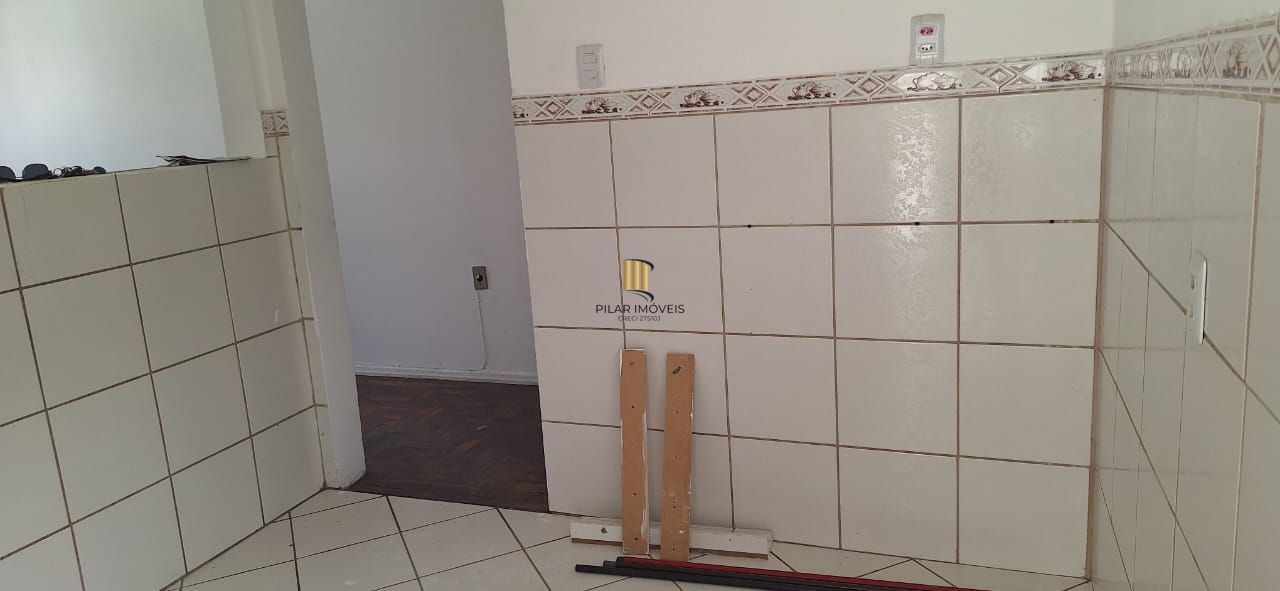 1 dormitório no Cristal,desocupado,próximo a rua Taquary