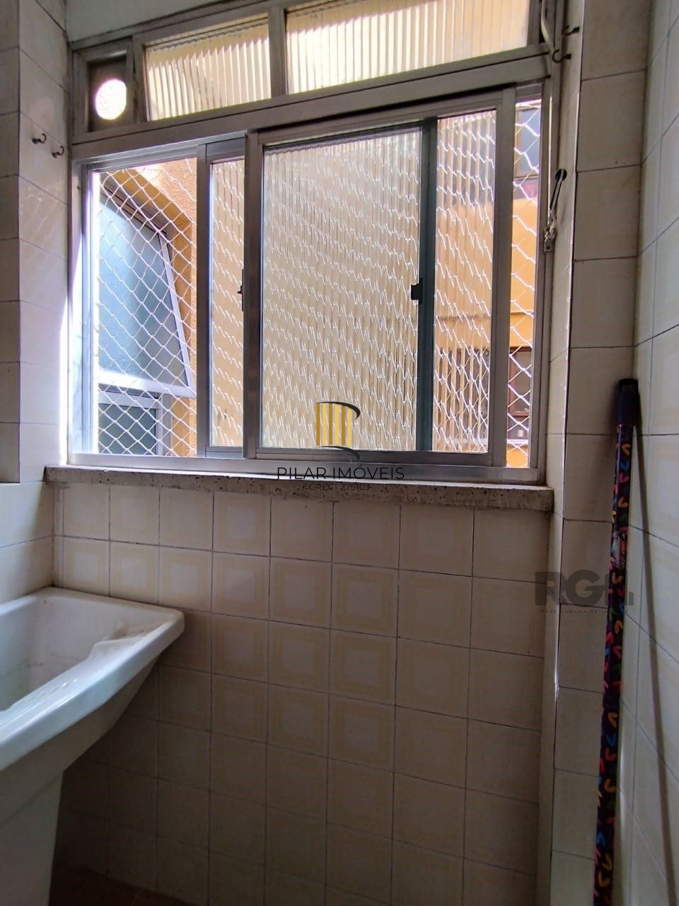 Apartamento para venda com 1 dormitório em Centro Histórico - Porto Alegre - RS