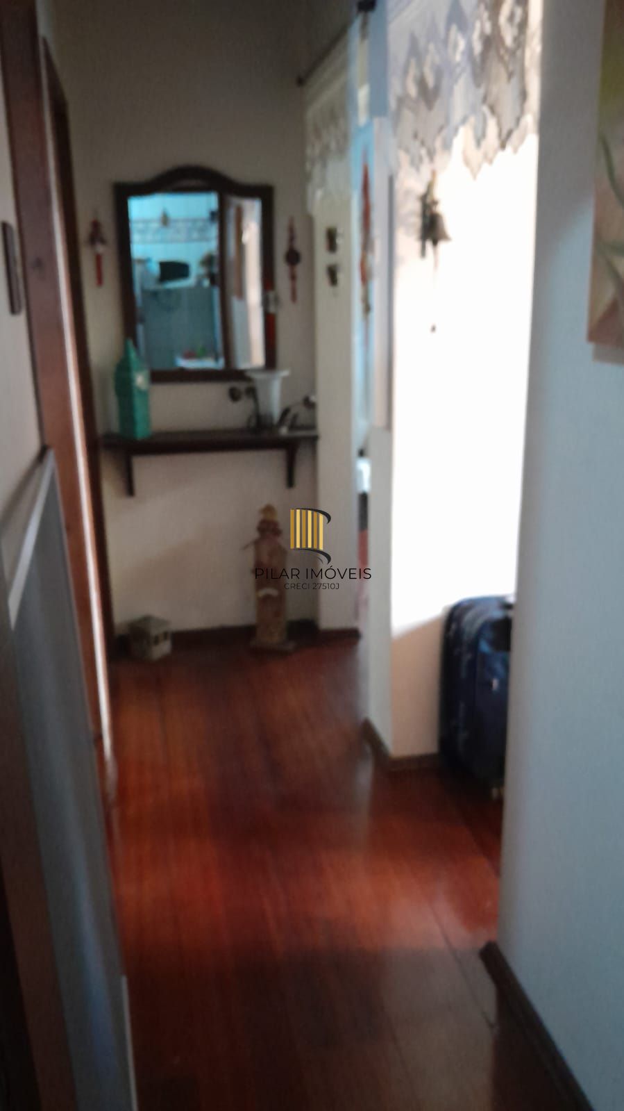 Apartamento com sacda, 2 quartos à venda na Avenida Desembargador André da Rocha, próximo Lima e Silva em Porto Alegre