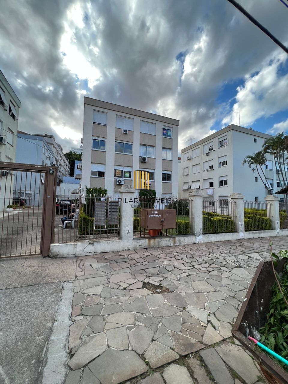 Apartamento 2 dormitórios no bairro Passo da Areia