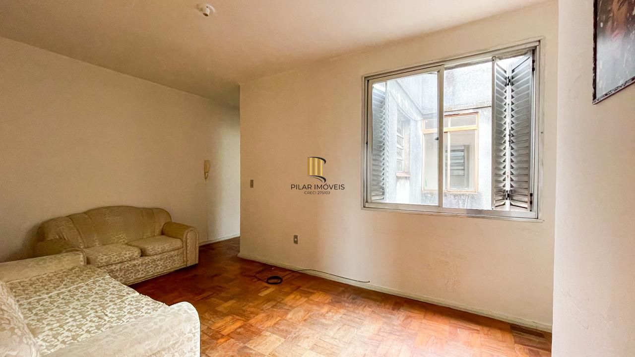 Localização e Oportunidade, apart. 2 Dorm. 2 Banh. Área de serv. Dep. ou outro quarto.