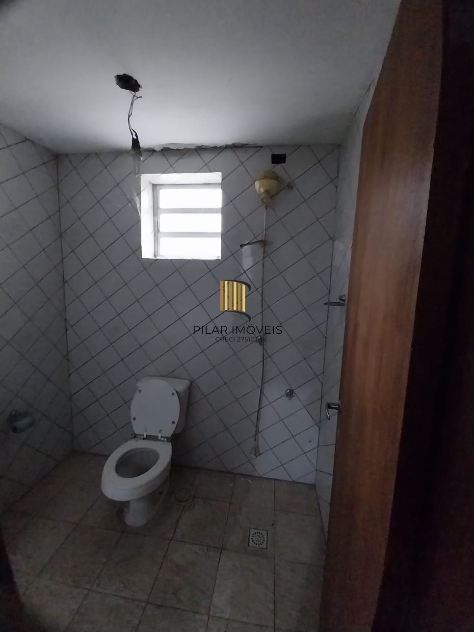 Casa ampla 5 D E 4 Banheiros, 2 vagas - Sta Tereza - Porto Alegre