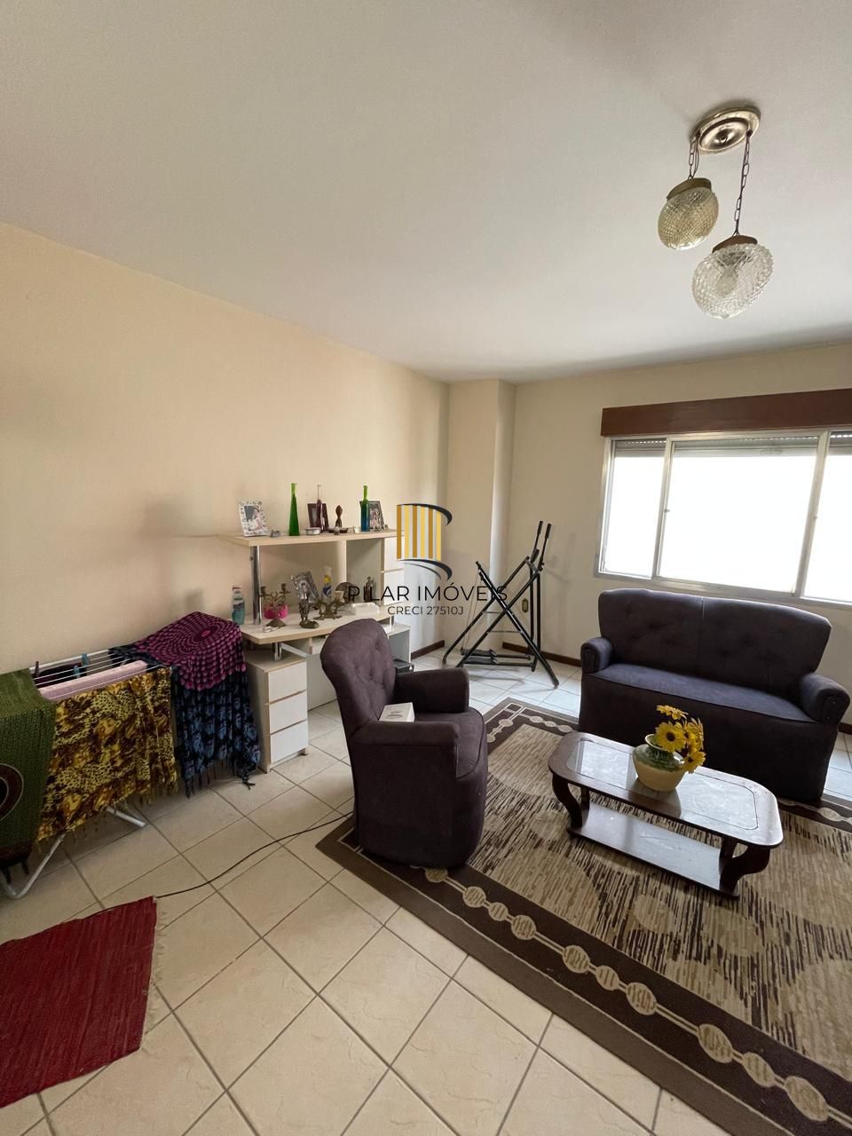 Casa 5 dormitórios no bairro Partenon