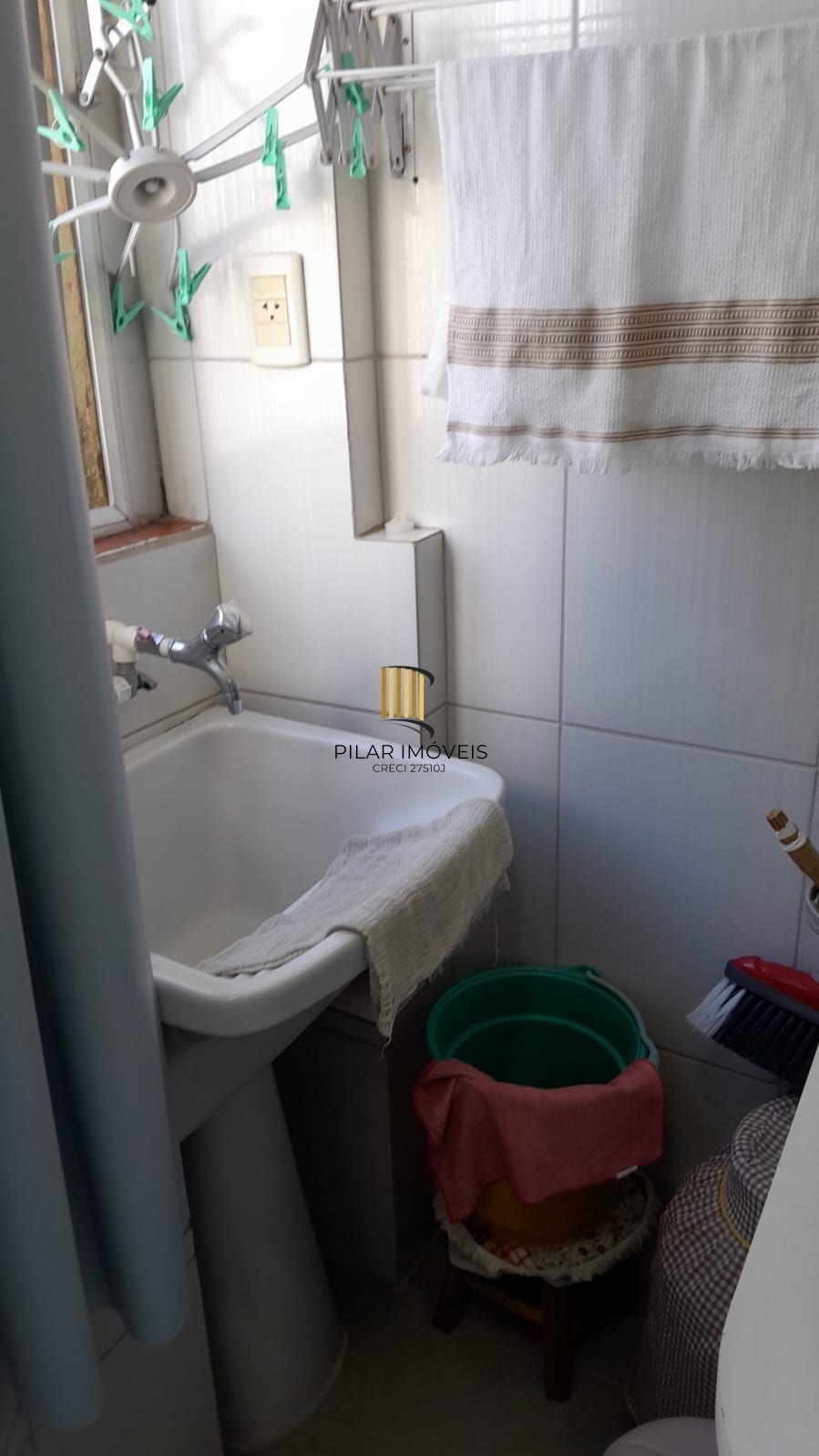 Apartamento 2 dormitórios,andar alto,Cidade Baixa,próximo a Redenção e  Centro