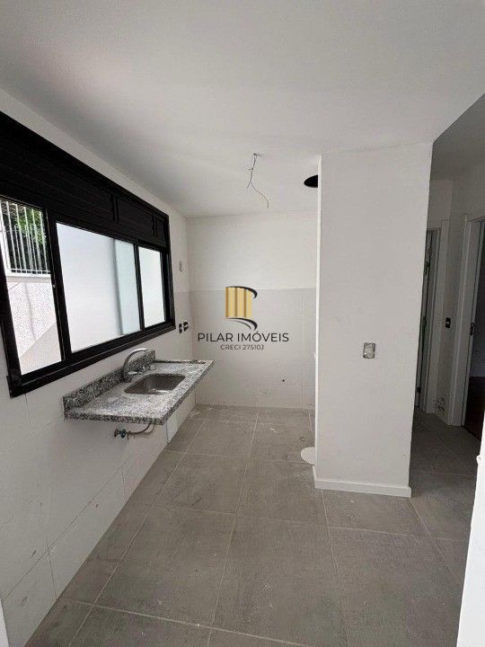 AMPLO APTO GARDEN CIDADE BAIXA 1 DORMITÓRIO 2 PÁTIOS