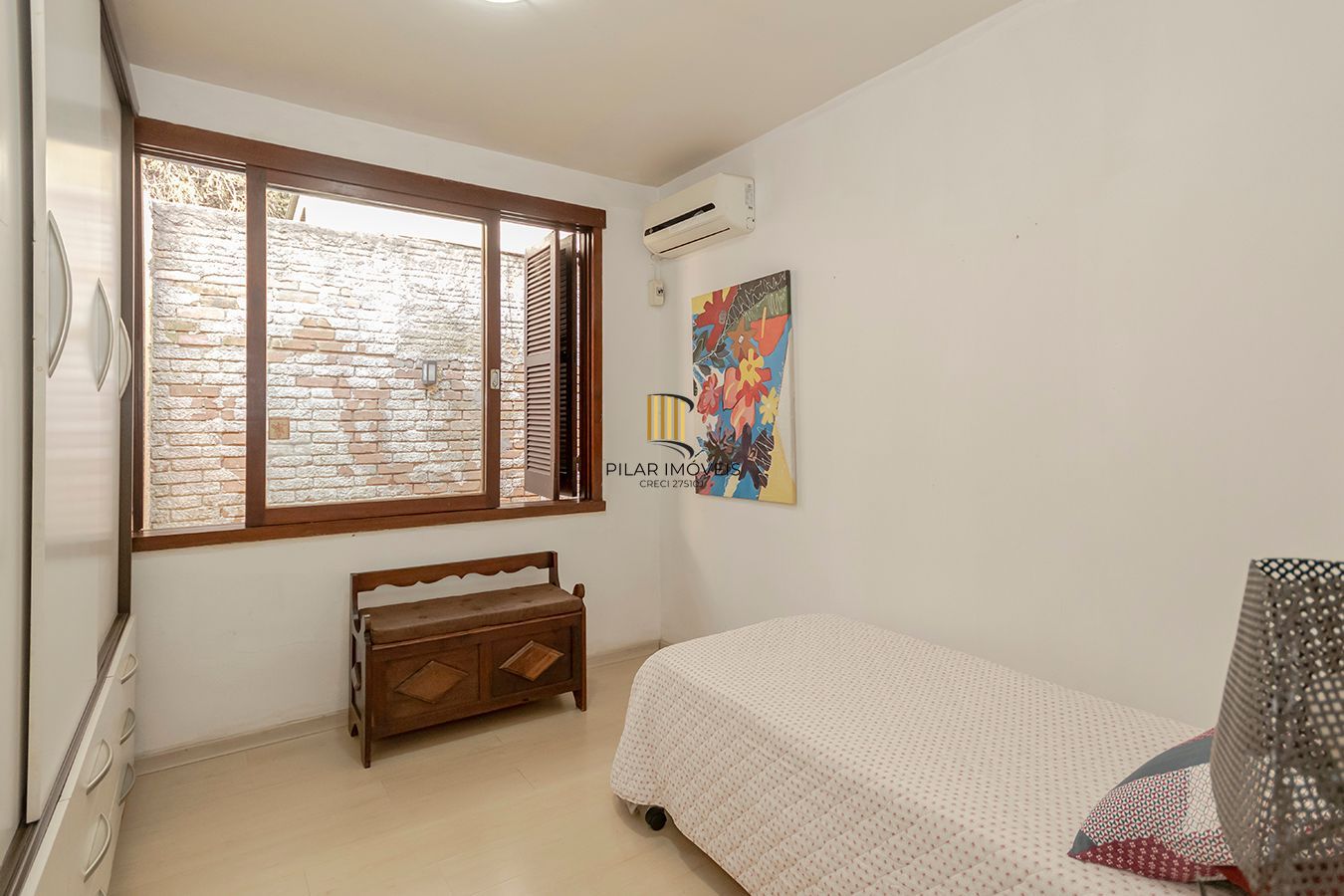 Bela residência,mobiliada e ampla com 222 M2 à venda com EXCLUSIVIDADE !