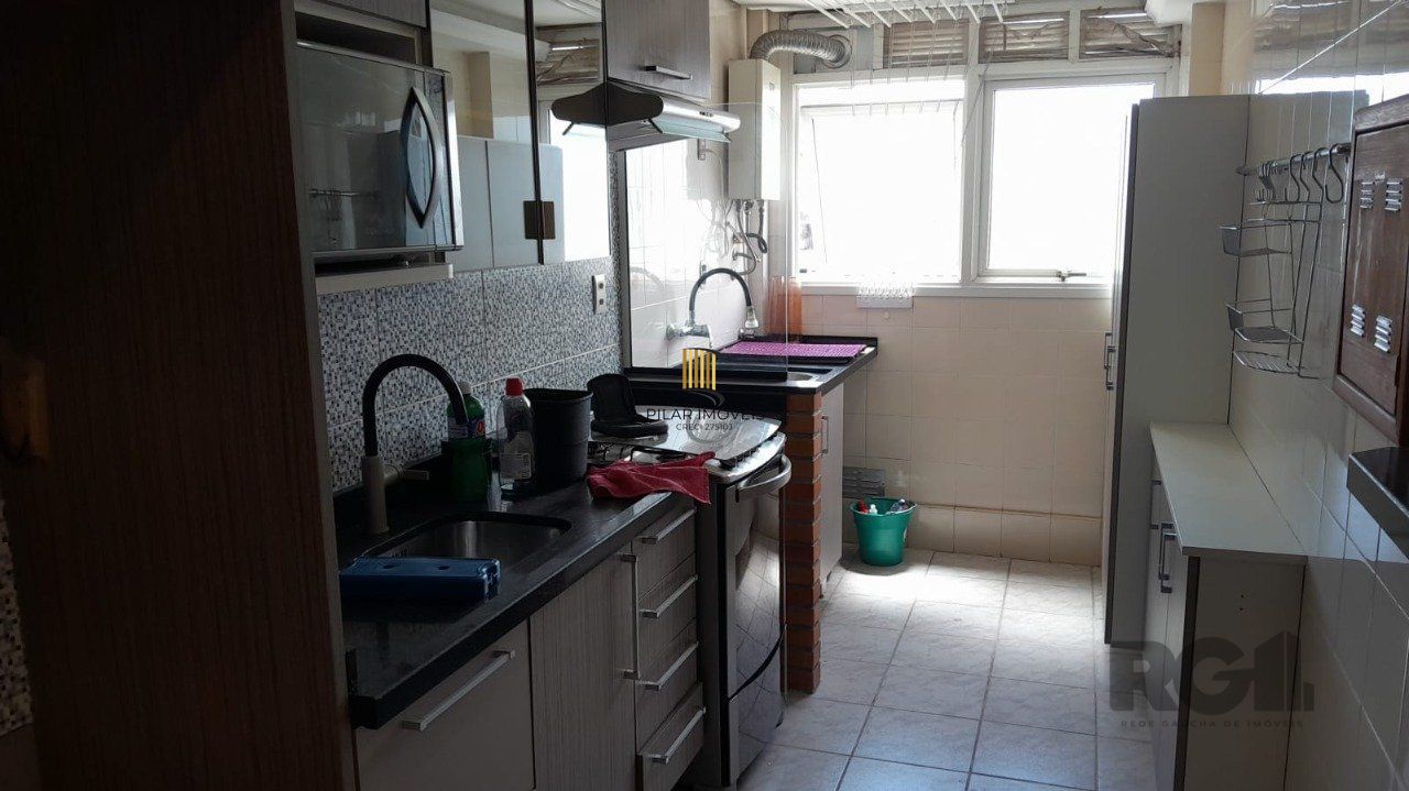 Apartamento 1 dormitório,andar alto,na Coronel Genuíno,com box