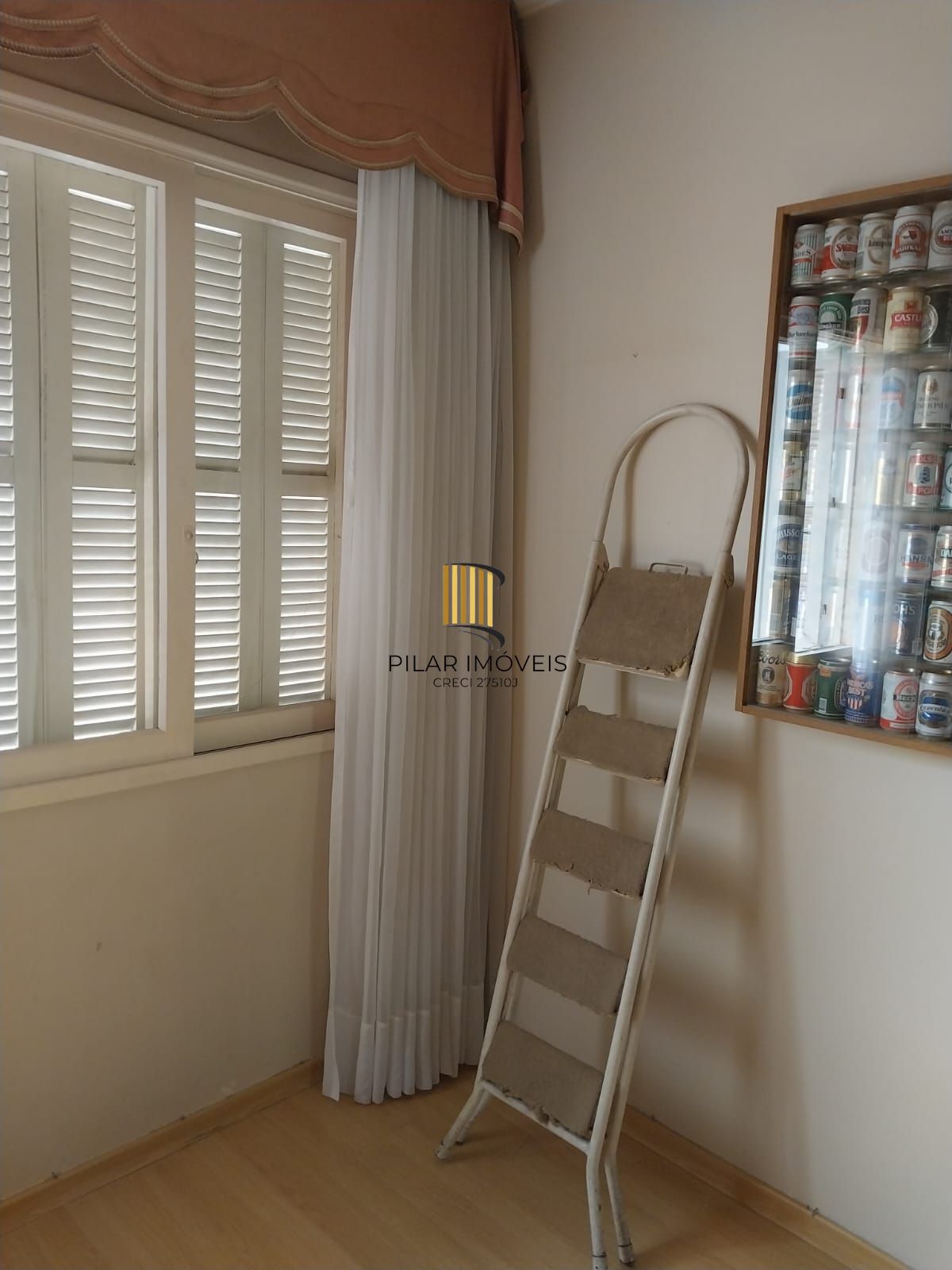 Oportunidade, excelente apartamento 3D, sacada, 2vc, Azenha/Cidade Baixa - P. Alegre