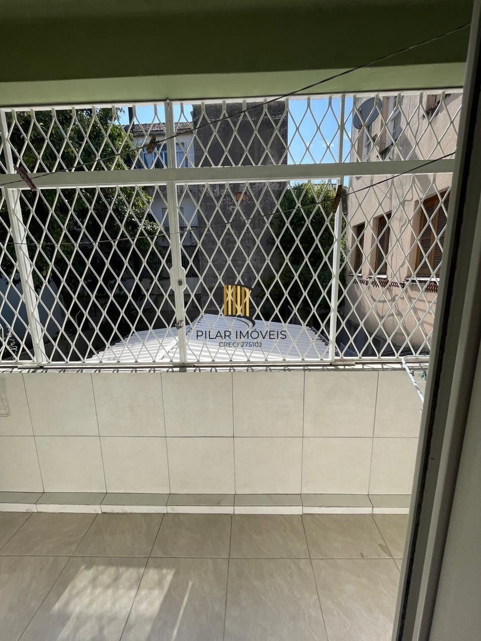 Apartamento 3 dormitórios no bairro Azenha