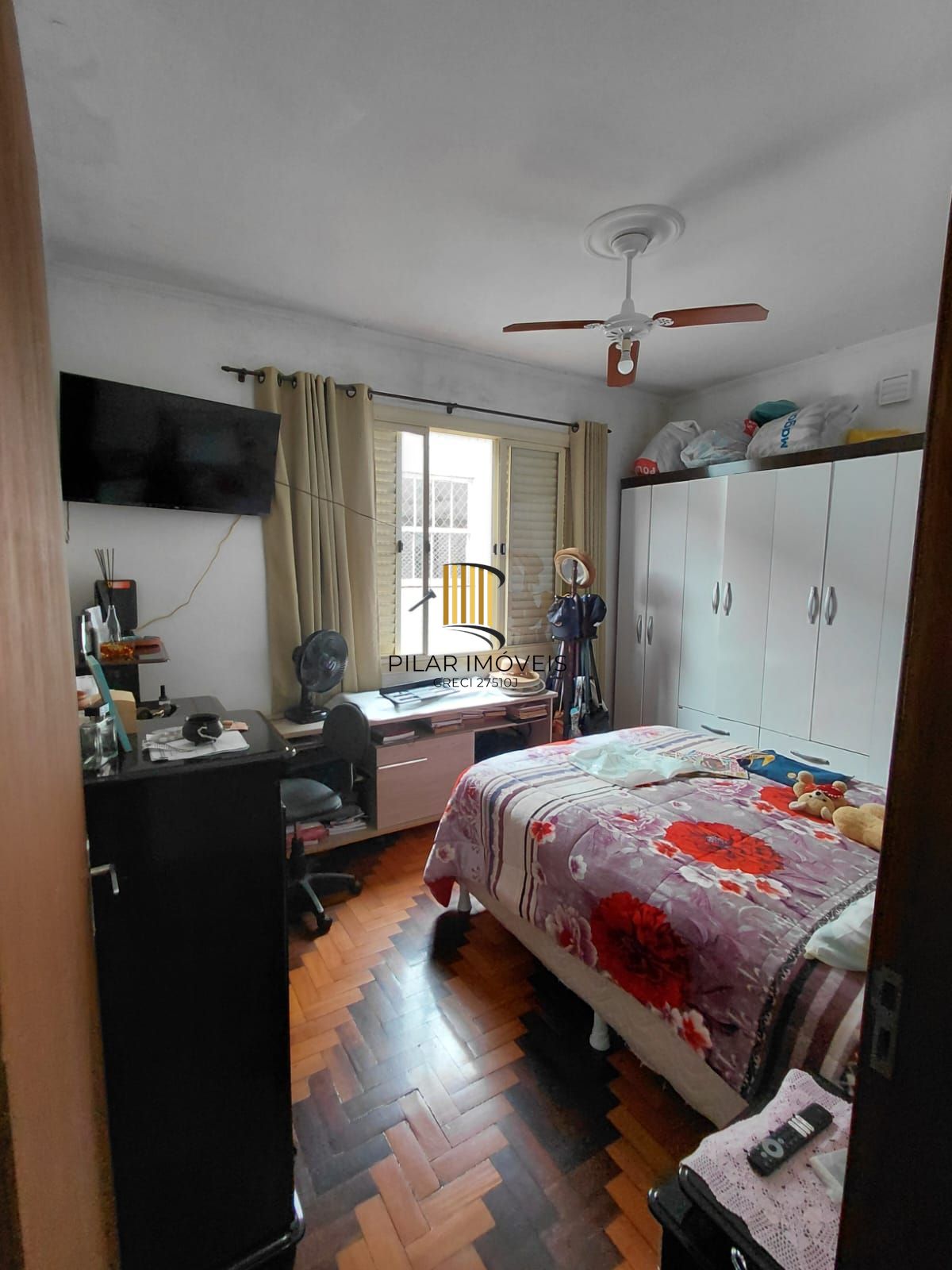 Apartamento 2 dormitórios no bairro Azenha