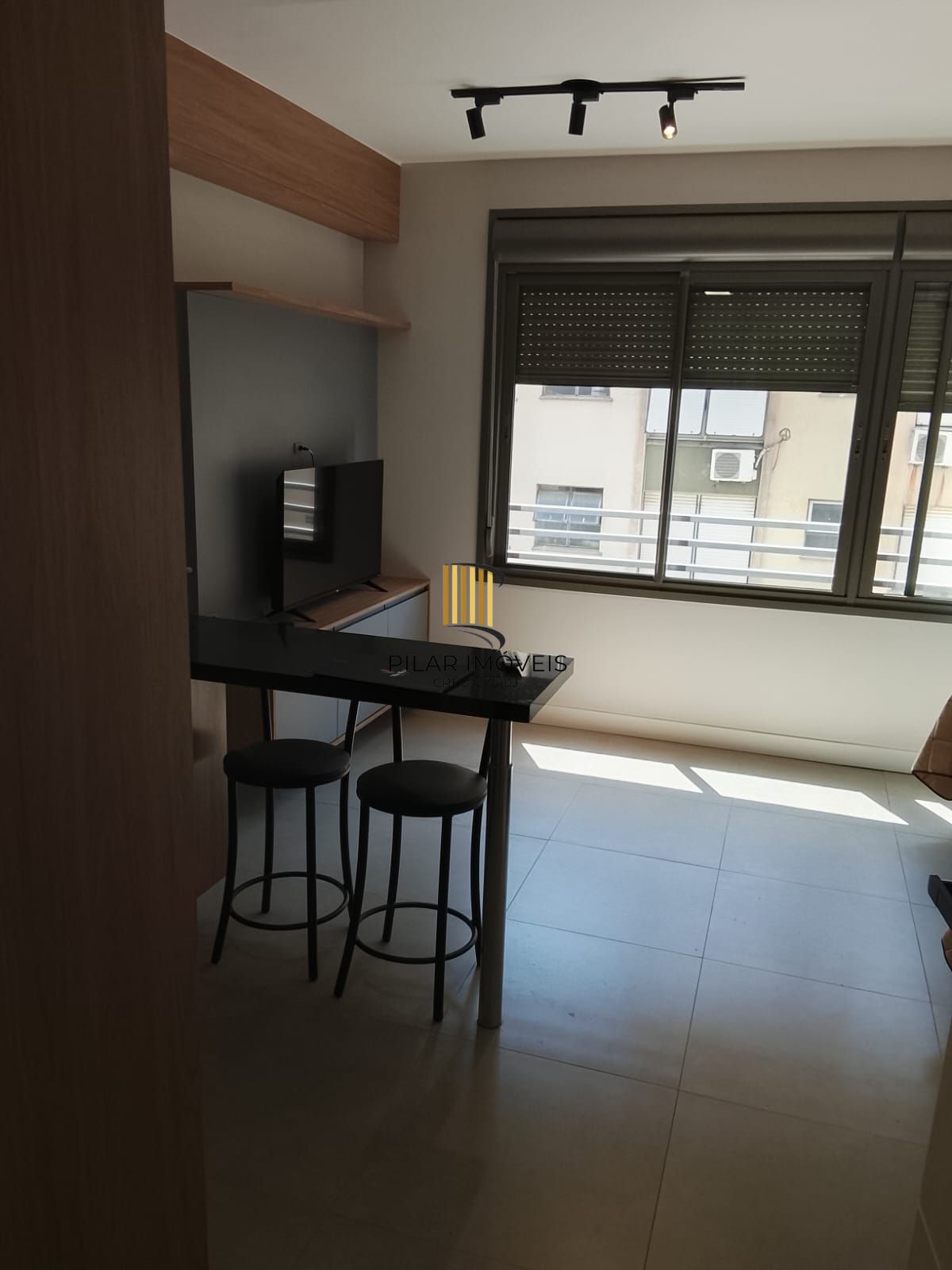 STUDIO ANDAR ALTO C BAIXA EM FRENTE A REDENÇÃO Porto Alegre
