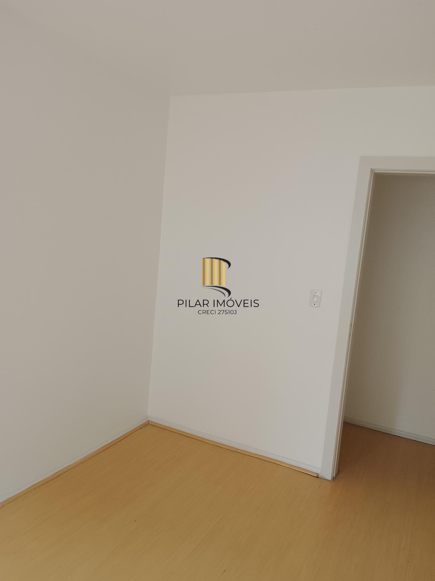 Excelente apto Lateral. 1D, sala, coz, área de serv. banh. Preço Atrativo!