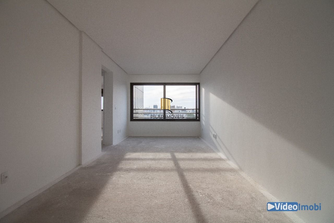 Apartamento para Venda - 70.67m², 2 dormitórios, sendo 1 suites, 2 vagas - Petrópolis