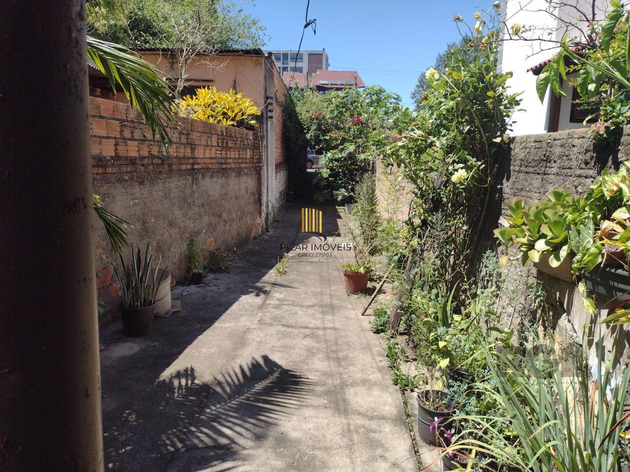 Casa em terreno de ótima metragem 336,98m², localizado na Vila João Pessoa
