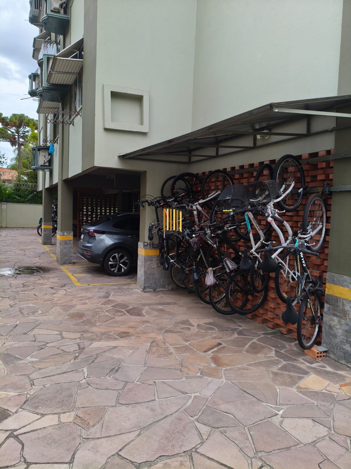 Oportunidade 2D, 2 Banheiros - Cidade Baixa - Porto Alegre - Preço Atrativo