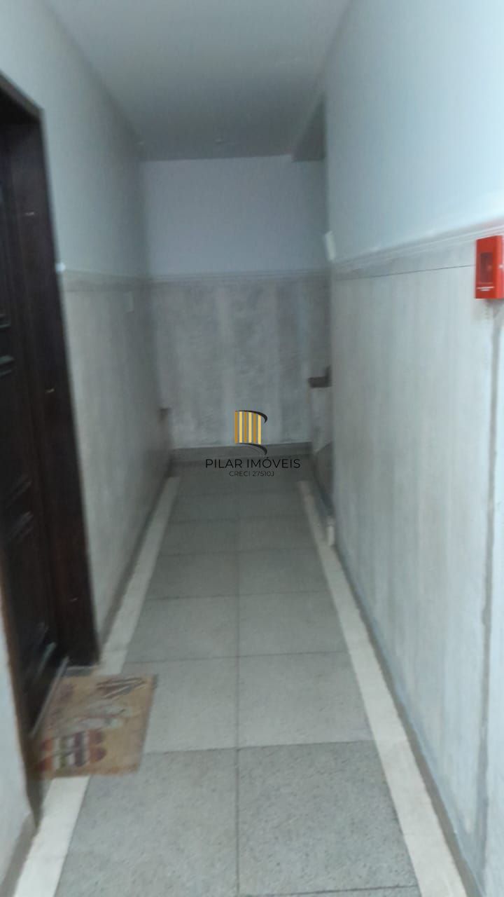 Amplo apartamento de frente de 2 quartos,com sacada,churrasqueira na cozinha