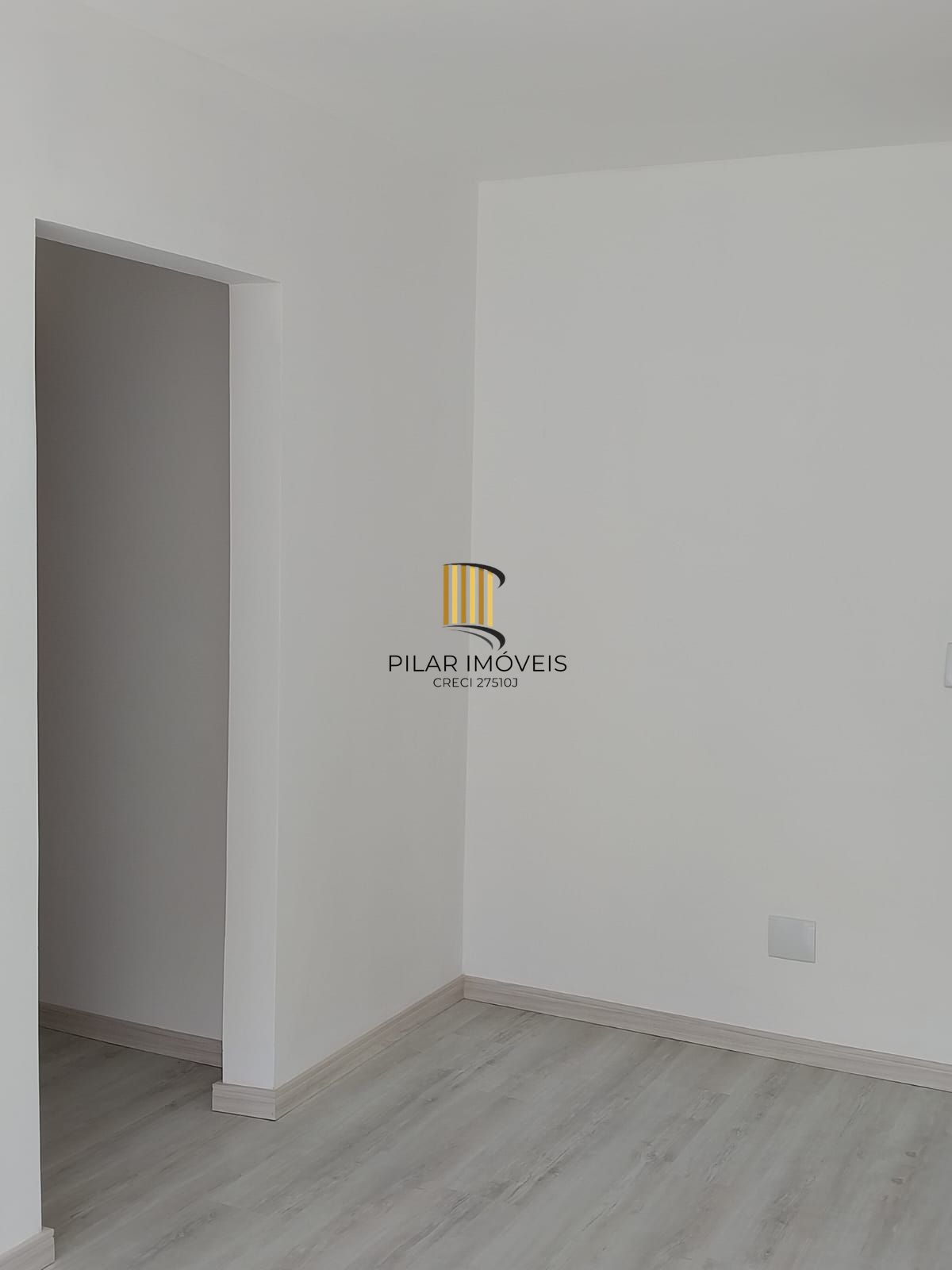 Excelente ap 1 dorm reformado Cid. Baixa