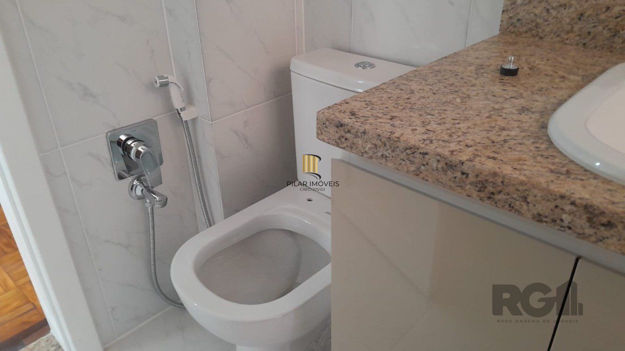 Apartamento 2 dormitórios no bairro Azenha