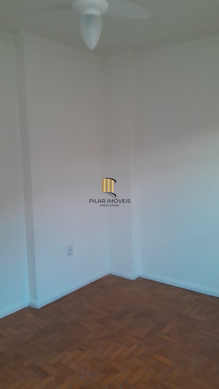 Amplo apartamento de frente de 2 quartos,com sacada,churrasqueira na cozinha