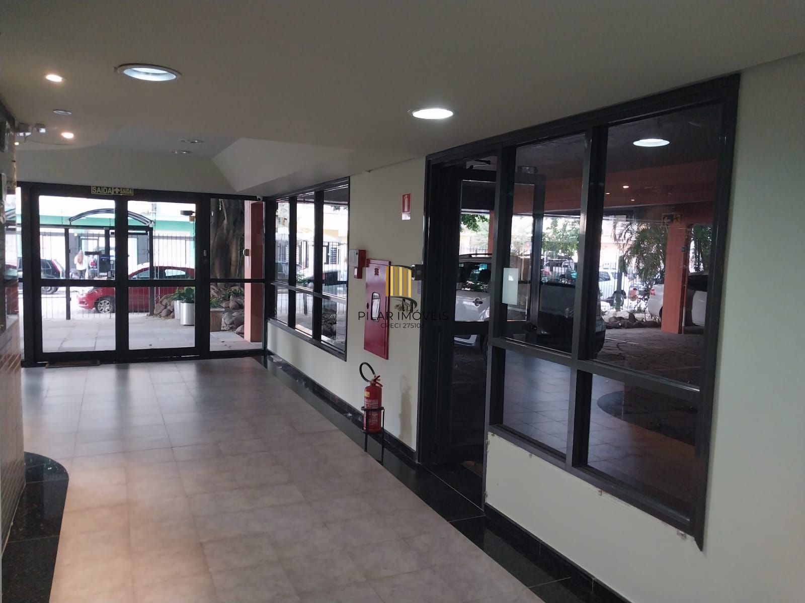 Excelente Conjunto Comercial com BOX, Zona dos Tribunais.