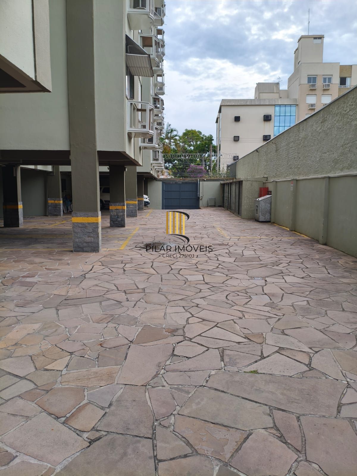 Oportunidade 2D, 2 Banheiros - Cidade Baixa - Porto Alegre - Preço Atrativo