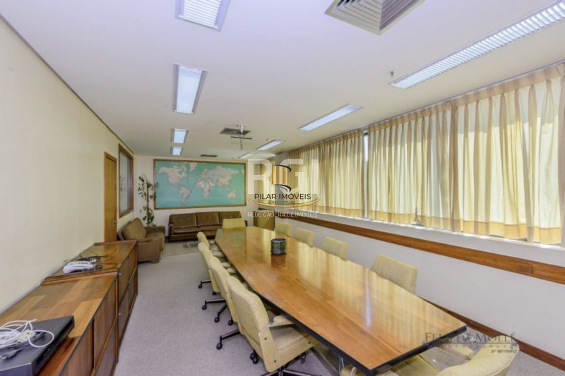 Conjunto/Sala para Venda - 363.29m², 0 dormitórios, 8 vagas - Rio Branco