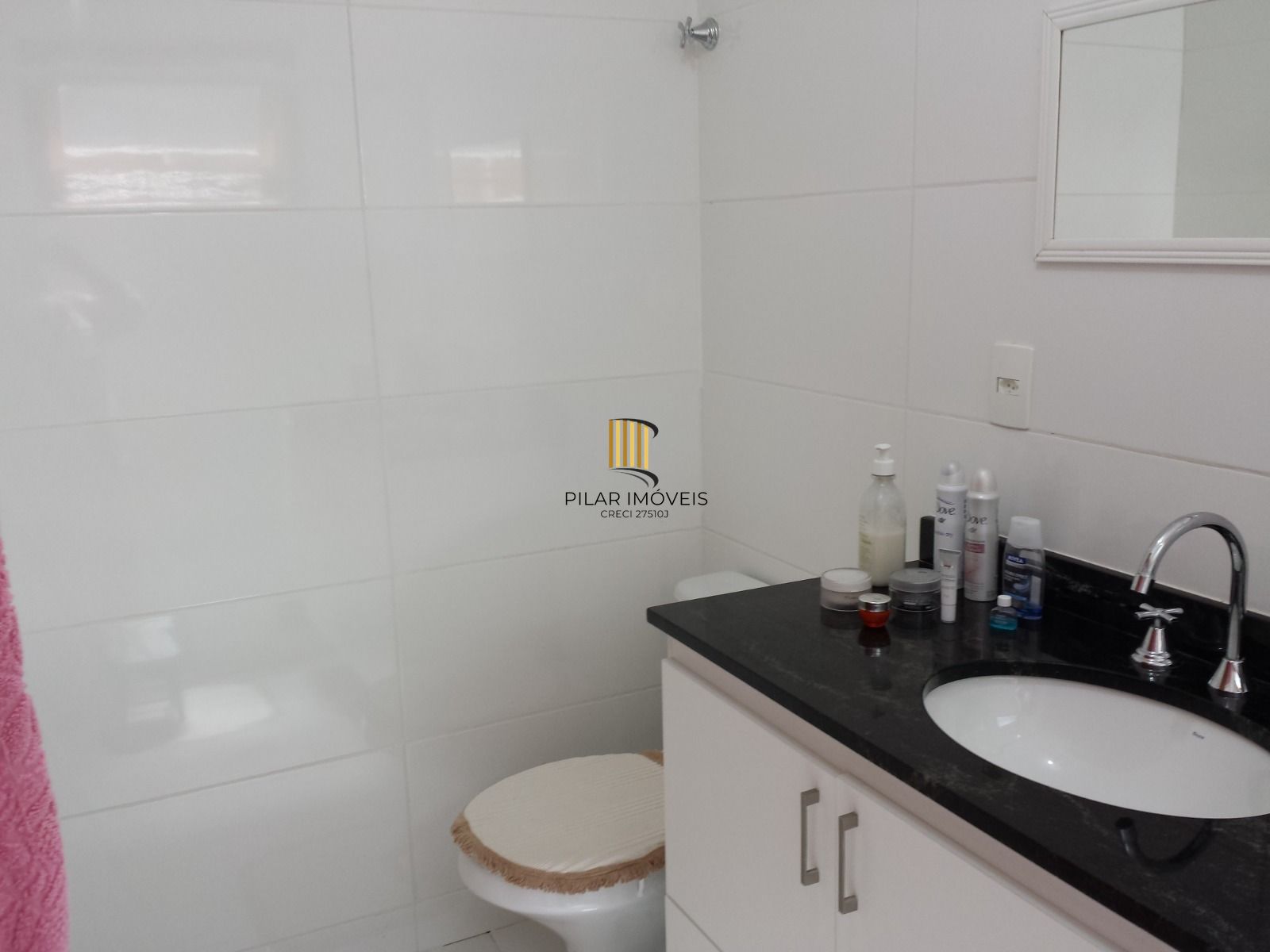 Casa de Condomínio 3 dormitórios no bairro Ipanema