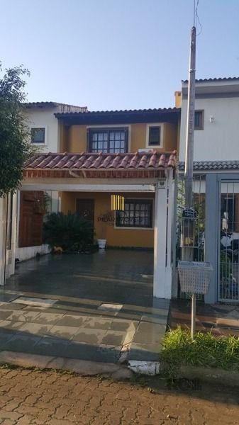 Casa 3 dormitórios no bairro Aberta dos Morros