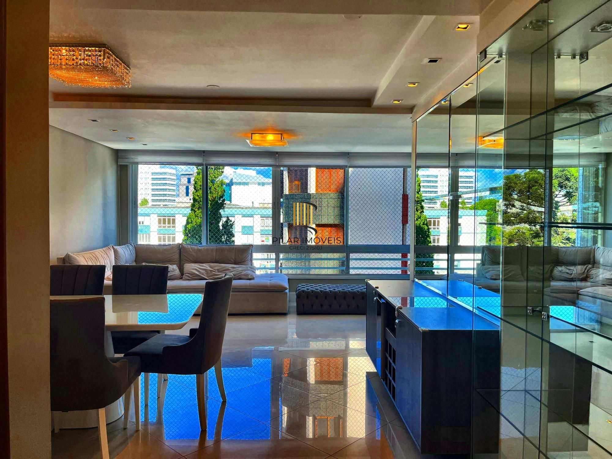 Apartamento alto padrão 105m² com 3 dormitórios, suíte e churrasqueira