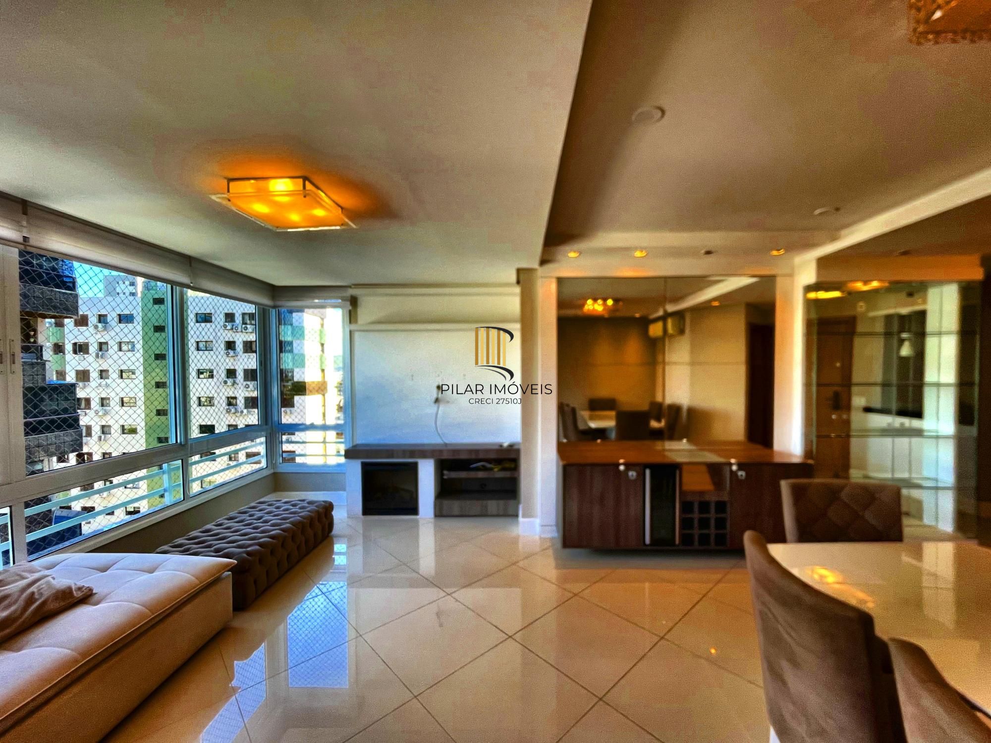 Apartamento alto padrão 105m² com 3 dormitórios, suíte e churrasqueira