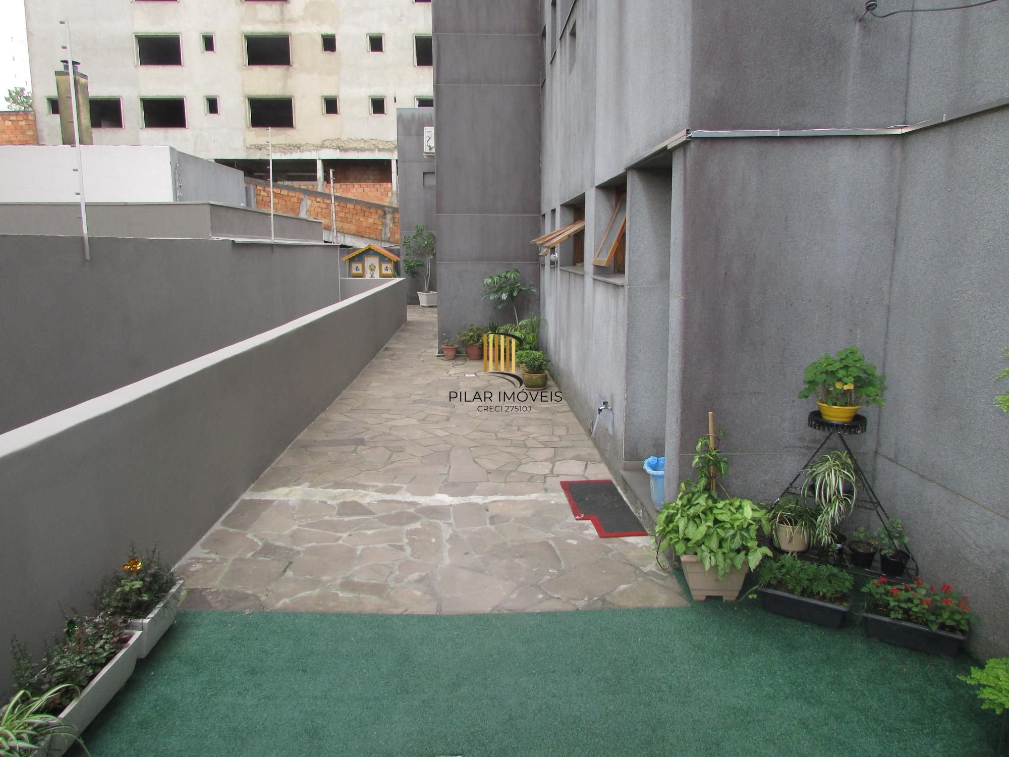 Apartamento 2 dormitórios no bairro Petrópolis
