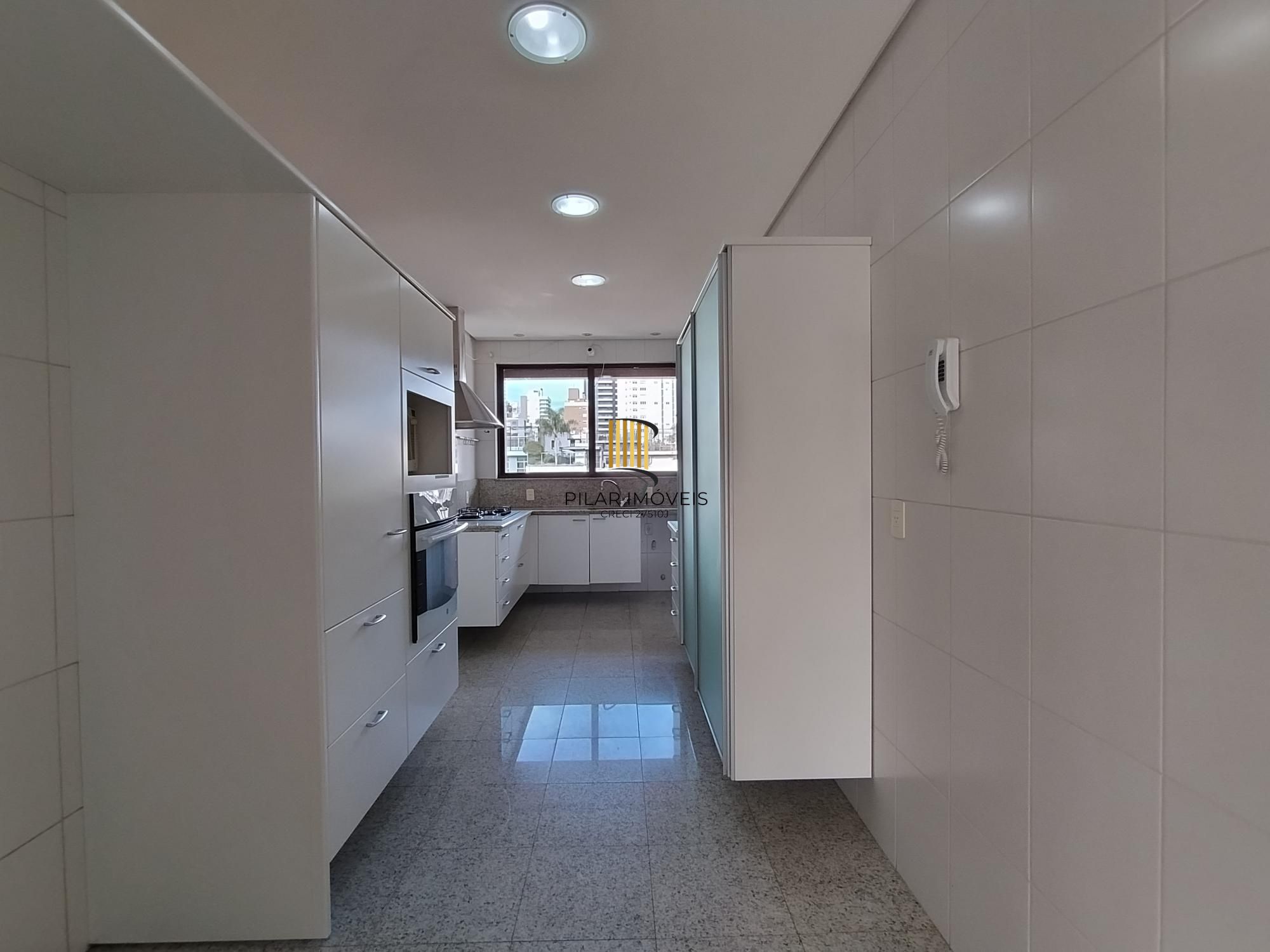 Apartamento de Alto Padrão no Bairro Petrópolis