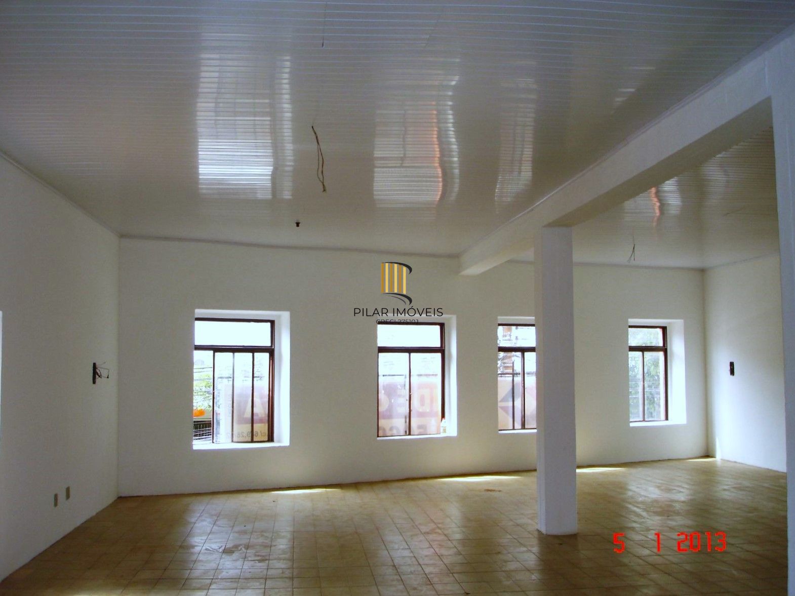 Prédio comercial charmoso com arquitetura diferenciada à venda